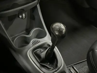 Toyota Aygo - Thumbnail 19