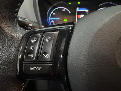 Toyota Yaris - Thumbnail 20