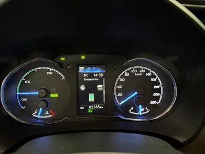 Toyota Yaris - Thumbnail 23