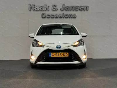 Toyota Yaris - Thumbnail 5