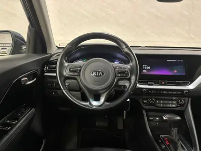 Kia Niro - Thumbnail 15