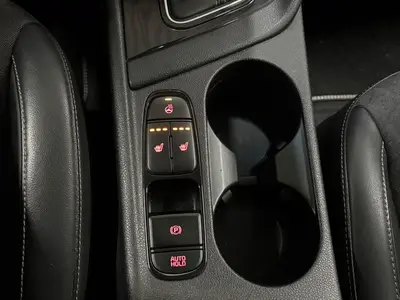 Kia Niro - Thumbnail 21