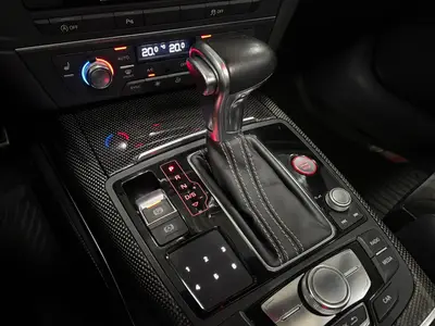 Audi A6 - Thumbnail 16