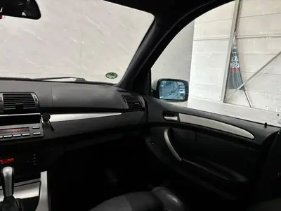 BMW X5 - Thumbnail 12