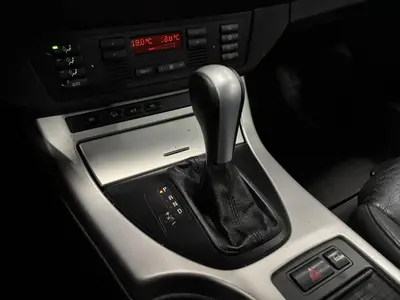 BMW X5 - Thumbnail 17