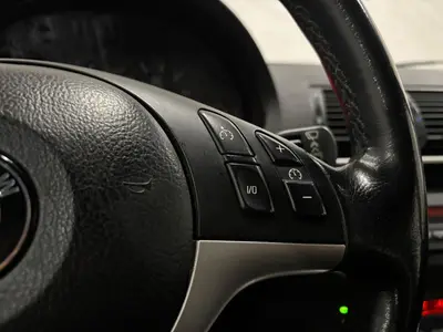 BMW X5 - Thumbnail 18