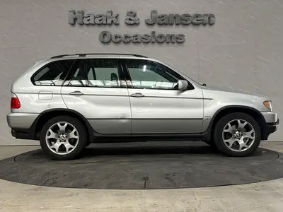 BMW X5 - Thumbnail 8
