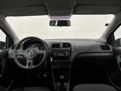 Volkswagen Polo - Thumbnail 12