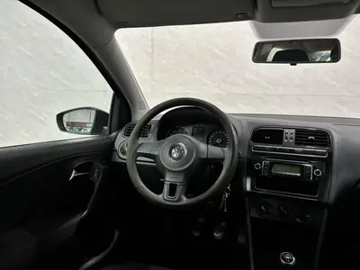 Volkswagen Polo - Thumbnail 14