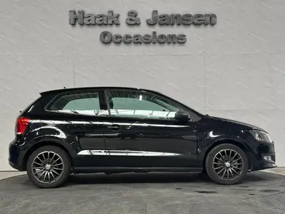 Volkswagen Polo - Thumbnail 8