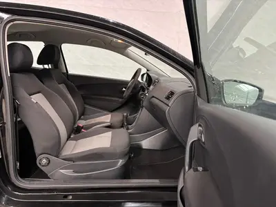 Volkswagen Polo - Thumbnail 10