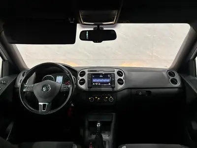 Volkswagen Tiguan - Thumbnail 12