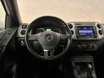 Volkswagen Tiguan - Thumbnail 15