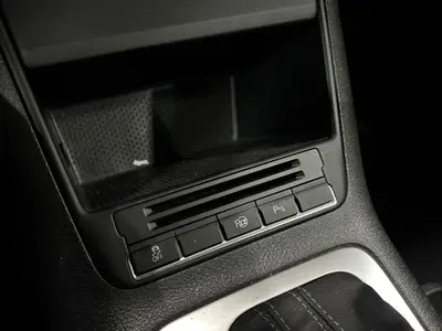 Volkswagen Tiguan - Thumbnail 19