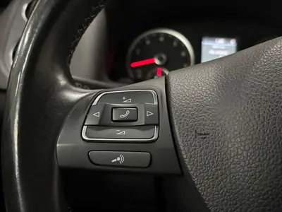 Volkswagen Tiguan - Thumbnail 23