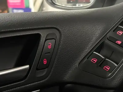 Volkswagen Tiguan - Thumbnail 26