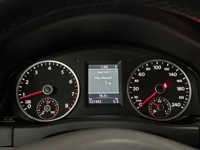 Volkswagen Tiguan - Thumbnail 29