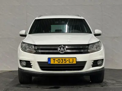 Volkswagen Tiguan - Thumbnail 6