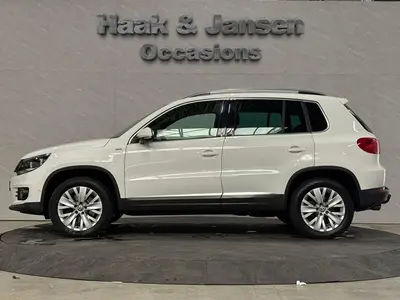 Volkswagen Tiguan - Thumbnail 8