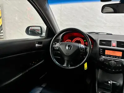Honda Accord - Thumbnail 14
