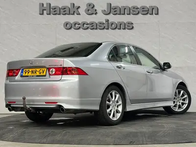 Honda Accord - Thumbnail 4