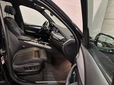 BMW X5 - Thumbnail 11