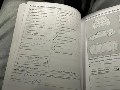 Volkswagen Golf - Thumbnail 36