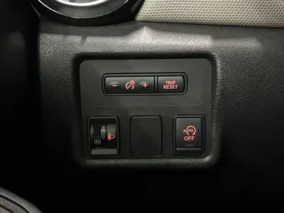 Nissan Micra - Thumbnail 27