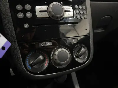 Opel Corsa - Thumbnail 18