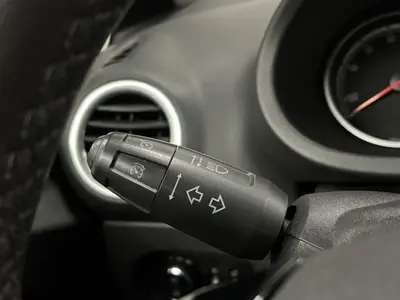 Opel Corsa - Thumbnail 23