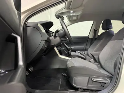 Volkswagen Polo - Thumbnail 11