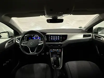 Volkswagen Polo - Thumbnail 12