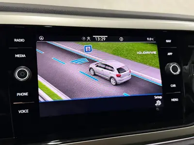 Volkswagen Polo - Thumbnail 20