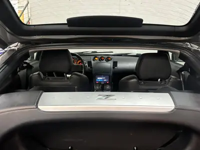 Nissan 350Z - Thumbnail 12