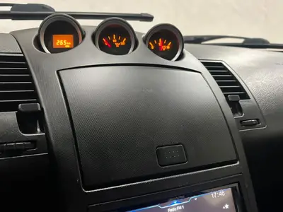 Nissan 350Z - Thumbnail 23