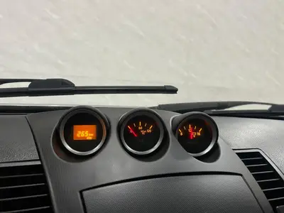 Nissan 350Z - Thumbnail 24