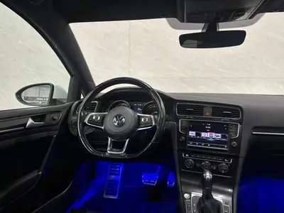 Volkswagen Golf - Thumbnail 15