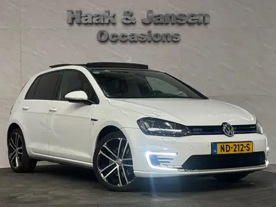 Volkswagen Golf - Thumbnail 3