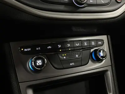 Opel Astra - Thumbnail 17