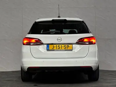 Opel Astra - Thumbnail 6