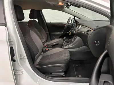 Opel Astra - Thumbnail 10
