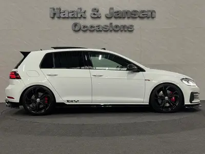 Volkswagen Golf - Thumbnail 9