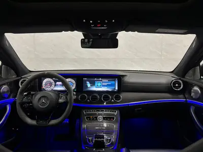 Mercedes-Benz E-Klasse - Thumbnail 12