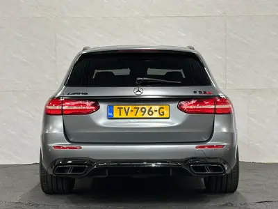 Mercedes-Benz E-Klasse - Thumbnail 5