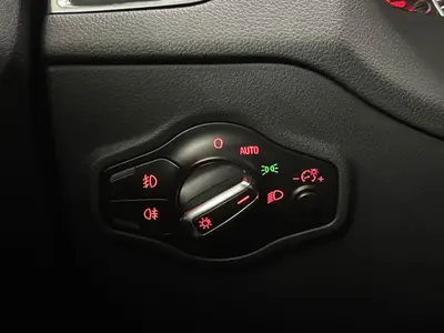 Audi Q5 - Thumbnail 25