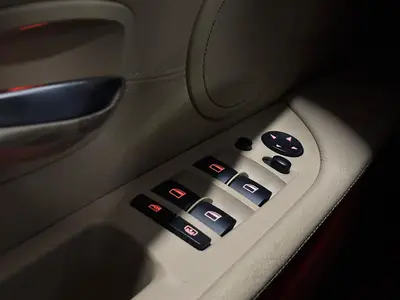 BMW 5 Serie - Thumbnail 28