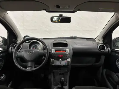 Toyota Aygo - Thumbnail 12