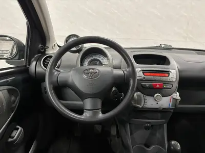 Toyota Aygo - Thumbnail 15
