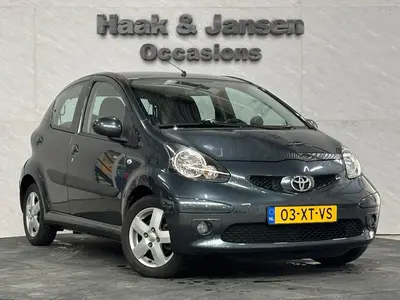 Toyota Aygo - Thumbnail 3