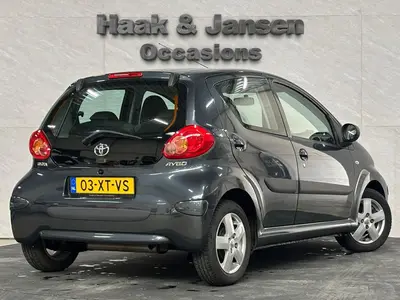 Toyota Aygo - Thumbnail 4